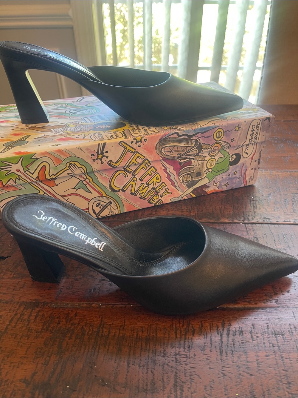 Jeffrey Campbell Black Pointed Toe Slip-On Mules - Picture 3 of 3